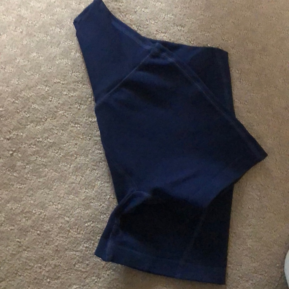 Alphalete R6 shortsSOLD - Picture 2 of 5
